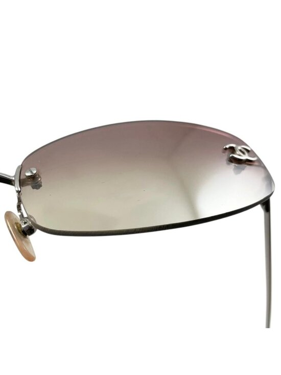 Chanel Sunglasses CC Logo Rimless Gradient Pink Yellow Silver Eyewear main image 9